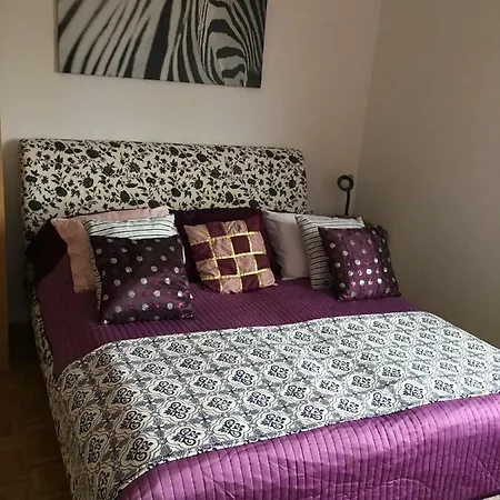 Modernes, Zentrales Mit Privatem Parkplatz Apartment *